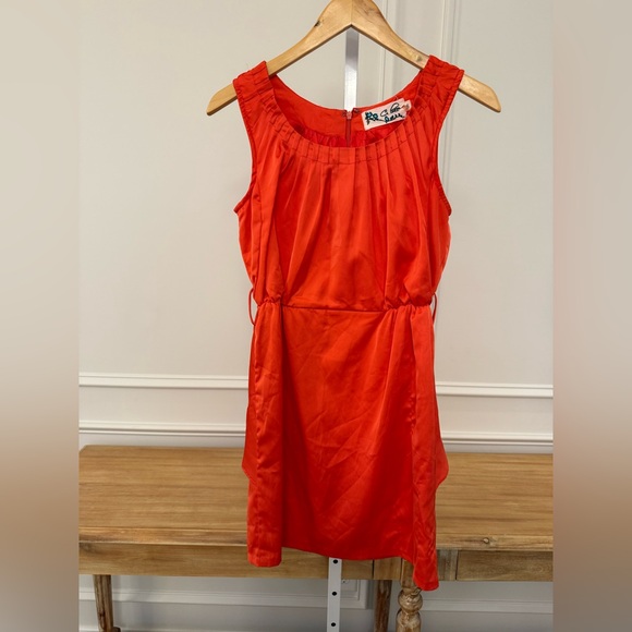 Anthropologie Dresses & Skirts - Anthropologie Red Sleeveless Dress
